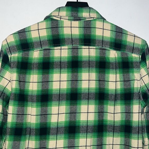 AMERICAN EAGLE Green Plaid Flannel Shirt-S - Picture 5 of 9